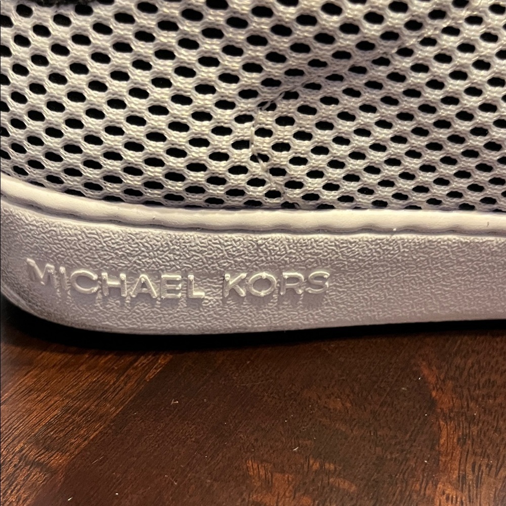 Michael Kors White and Black Men's used good condition - Picture 10 of 13